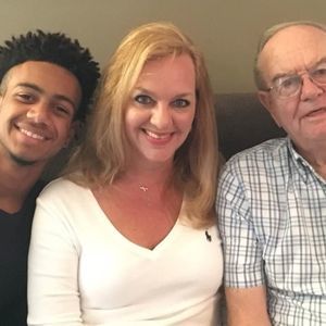 Meet your Posher, Cj